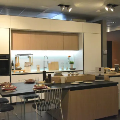 Cucina Stosa Metropolis PREZZO OUTLET scontata 50%