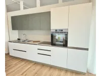 Cucina lineare in laminato opaco bianca Yang  a prezzo scontato