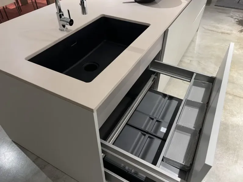 Cucina con isola Stosa metropolis SCONTATA 55%