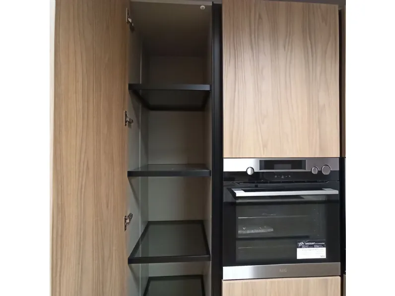 Cucina altri colori design con penisola Style Doimo cucine a soli 9000 Euro