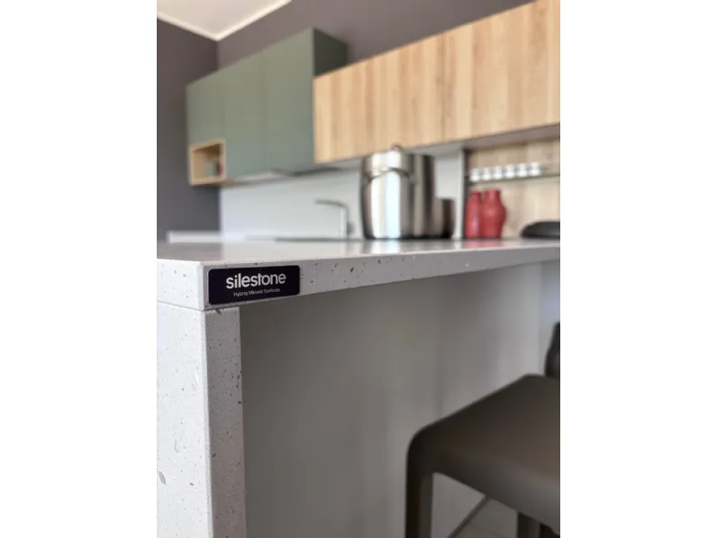 Cucina Time moderna bianca Gentili group con penisola scontata 40%