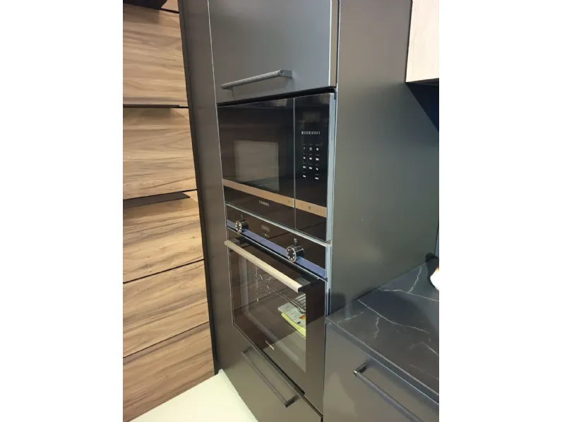 Cucina a PREZZI OUTLET in laminato materico Arredo3 -40%