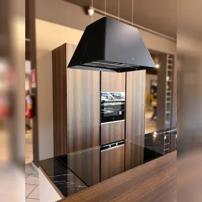 Cucina con isola Artec Cucina modello lungomare  SCONTATA 54%