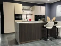 Cucina con isola in laminato materico a prezzo scontato 55%