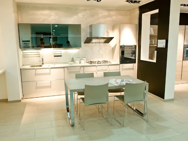 Cucina Diamante moderna altri colori Veneta Cucine lineare scontata 55%