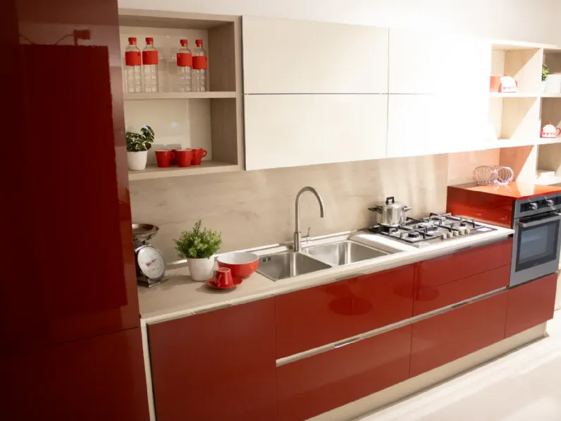 Cucina lineare moderna rossa Veneta cucine Like go a soli 4857