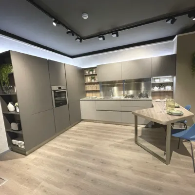 Cucina antracite design con penisola Start time Veneta cucine a soli 9792