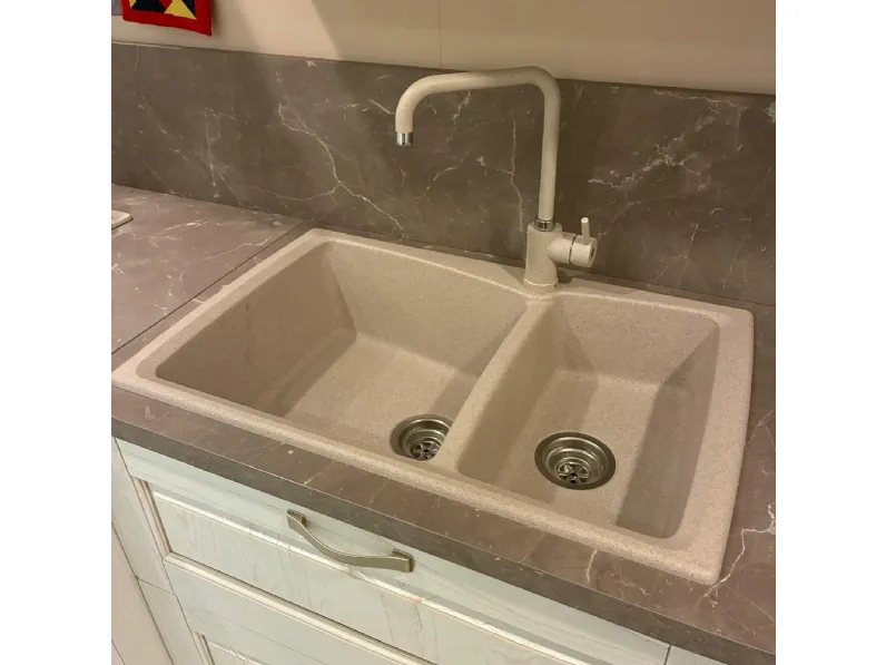 Cucina country lineare Verona Arredo3 a prezzo scontato