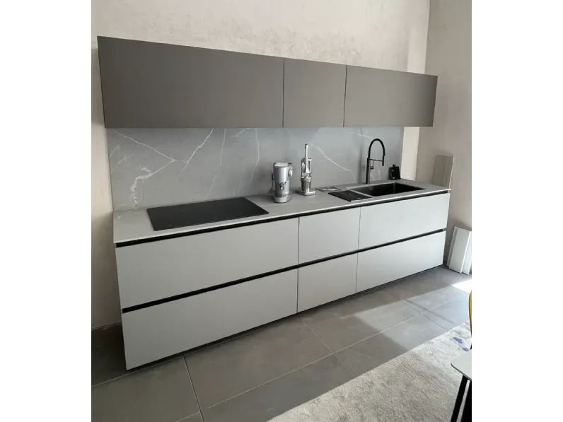 Cucina a PREZZI OUTLET in laminato opaco Snaidero -41%