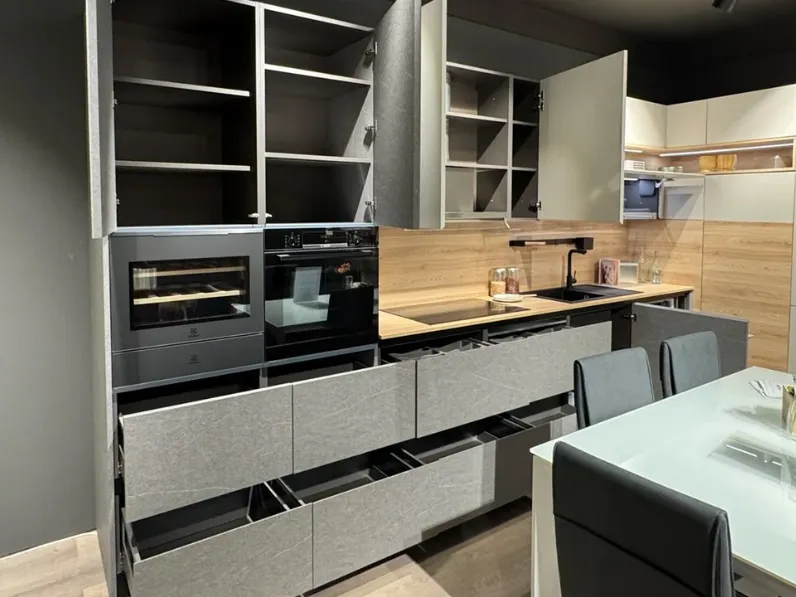 Cucina ad angolo Mobilturi Zen SCONTATA 54%