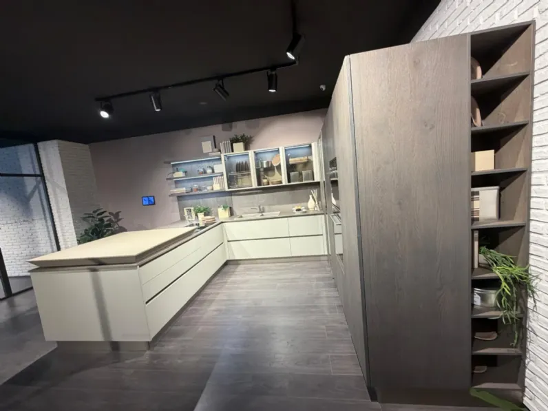 Cucina altri colori design ad angolo Clover Lube cucine in offerta
