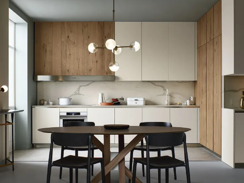 Scopri la cucina Lounge 01 di Veneta Cucine in OFFERTA OUTLET 