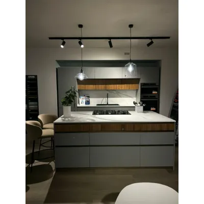 Cucina grigia design con isola Metropolis Stosa in offerta