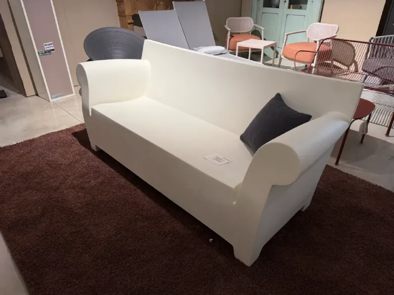 Divano da giardino modello Bubble Kartell in offerta