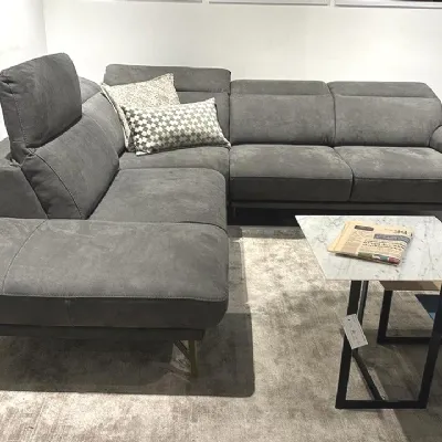 Divano Avery  microfibra in poliuretano  La casa moderna in Offerta Outlet