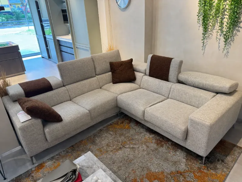 Divano moderno tessuto Divano angolare milano artigianale di Artigianale con sconto del - 30%