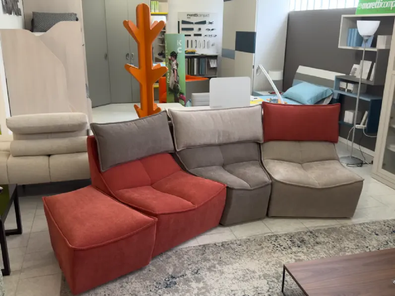 Divano Hip hop di Calia in stile design a prezzo Outlet