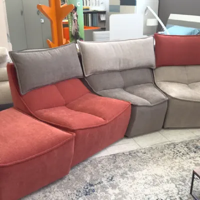 Divano Hip hop di Calia in stile design a prezzo Outlet