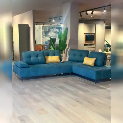 Divano Joplin tessuto in poliuretano  Le comfort a prezzo scontato