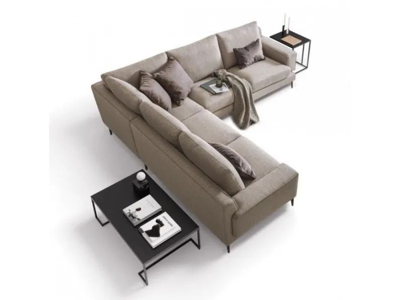 Divano Angolare modello Kennedy di Le comfort in offerta