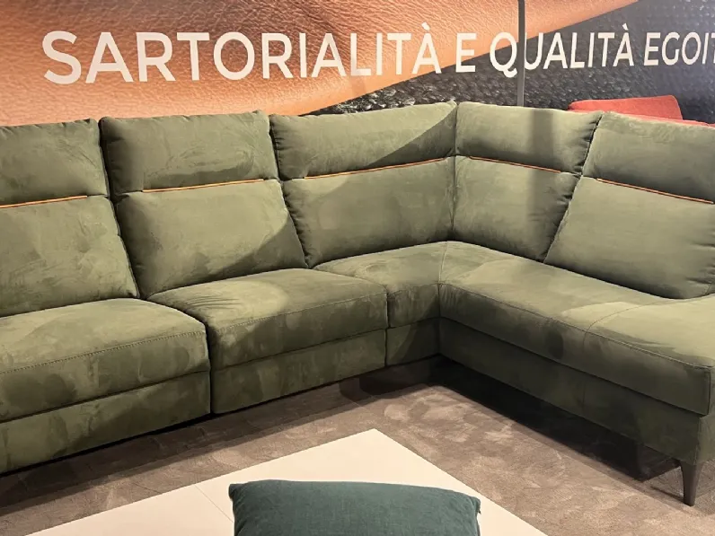 Divano angolare Oliver Egoitaliano in Offerta Outlet a soli 2535