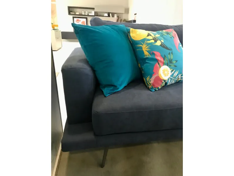 Divano angolare Philip Doimo salotti SCONTO 40%