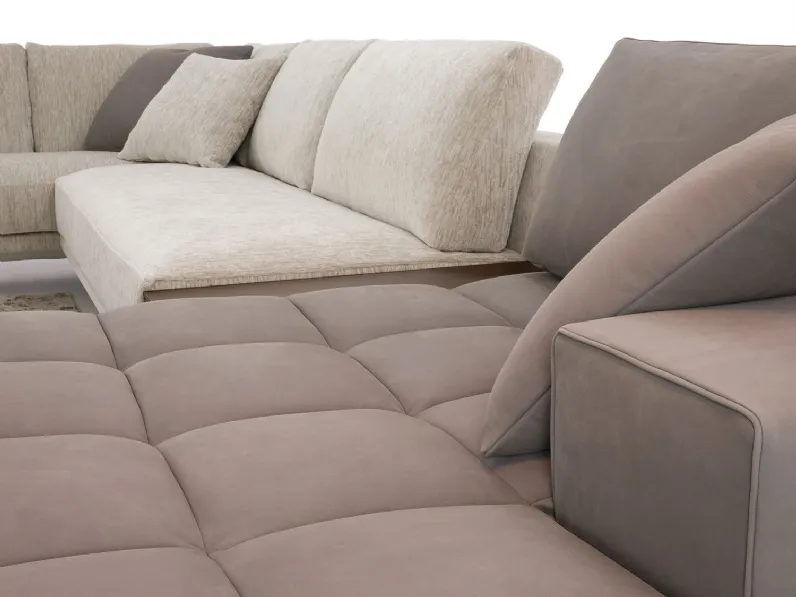 Divano Angolare Antibes outlet Diotti.com in Offerta Outlet a 8750 Euro