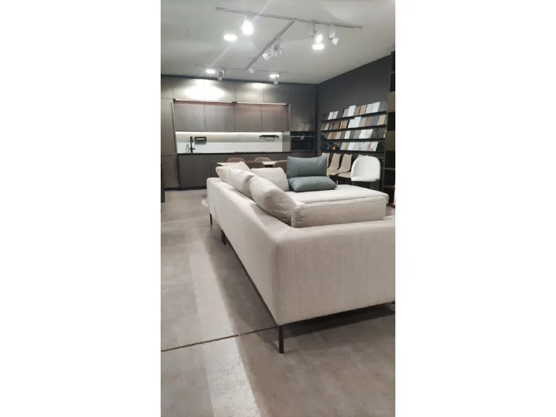 Divano design tessuto Ares di Samoa con sconto del - 40%