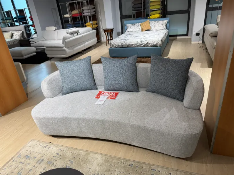 Divano modello luna Artigianale: con uno SCONTO ESCLUSIVO del 40%