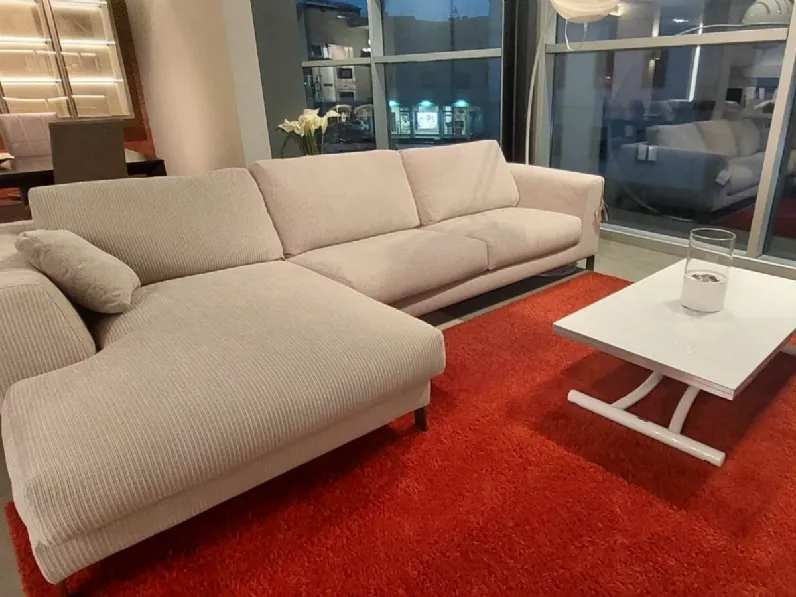 Divano in Tessuto stile design modello Artis scontato - 45%