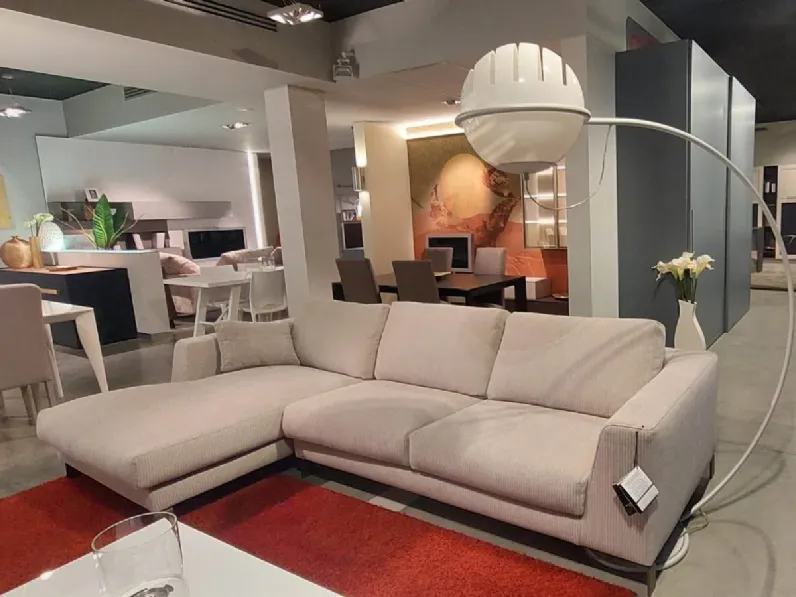 Divano in Tessuto stile design modello Artis scontato - 45%