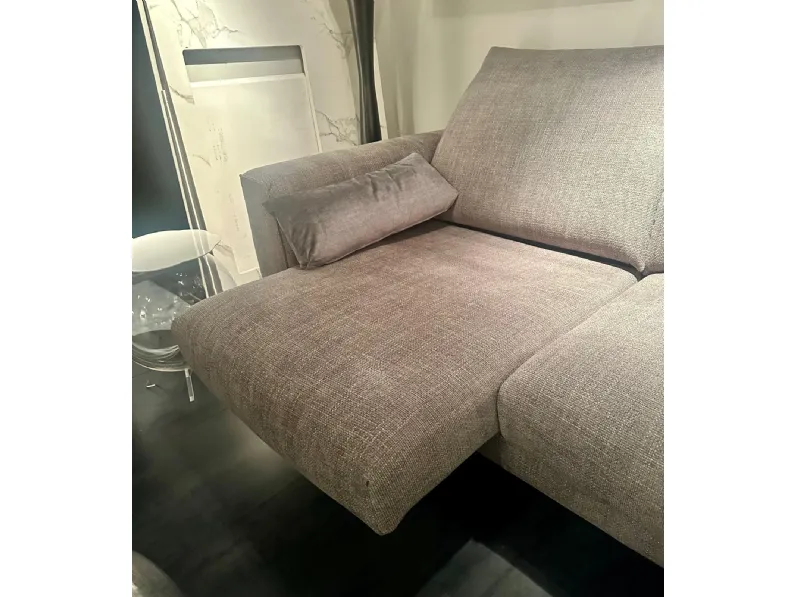 Divano Capri tessuto in poliuretano  Rosini in Offerta Outlet