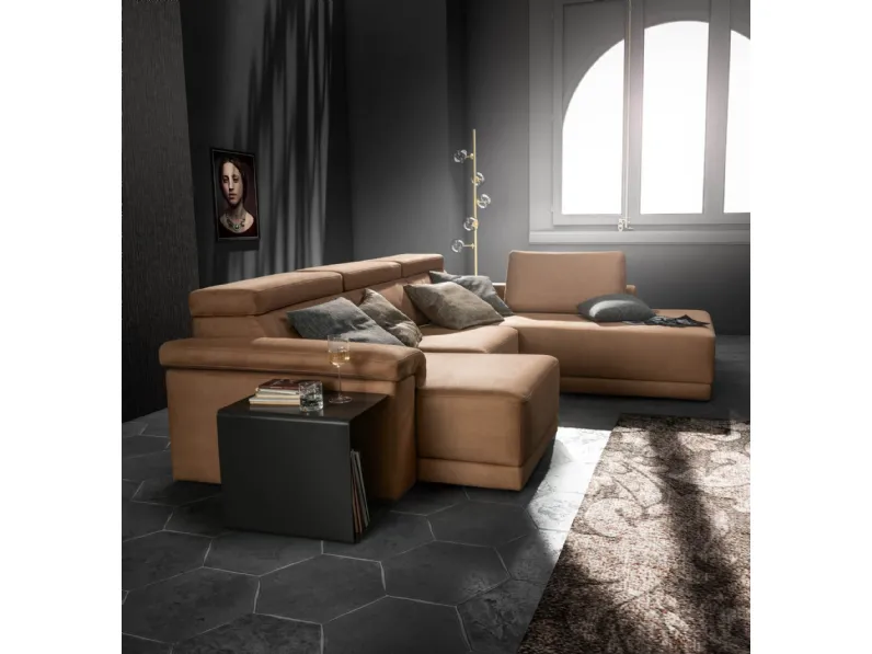 Divano moderno tessuto Comfort di Samoa con sconto del - 35%