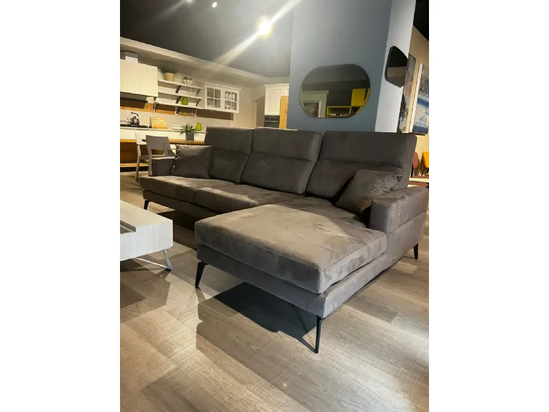 Divano Con penisola Divano modello akira Gienne in Offerta Outlet a 1824 Euro