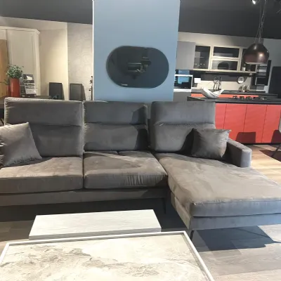 Divano Con penisola Divano modello akira Gienne in Offerta Outlet a 1824 Euro
