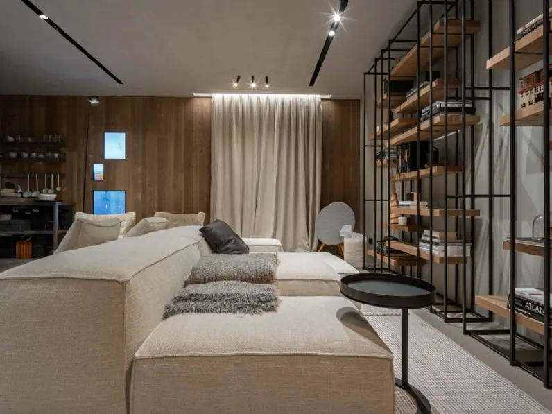 Divano Con penisola Extra soft  Living divani a 9600 Euro