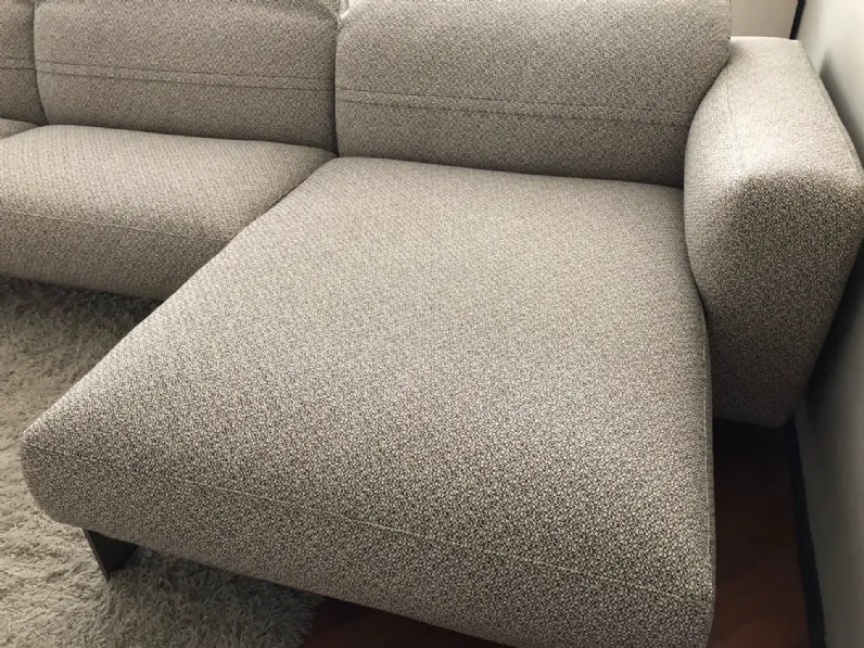 Divano Bepop di Ditre italia in stile design a prezzo scontato