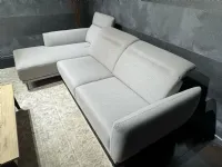 Divano da 3 posti modello Marko di Le comfort scontato