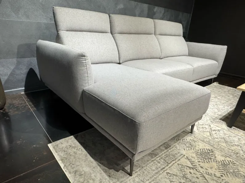 Divano da 3 posti modello Marko di Le comfort scontato