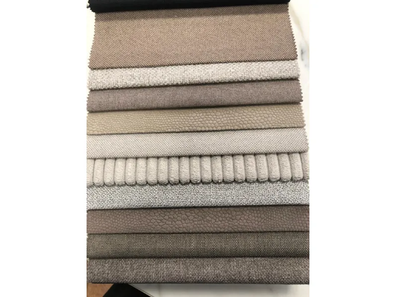 Divano con penisola reversibile Crippa salotti a PREZZO OUTLET scontato del 32%
