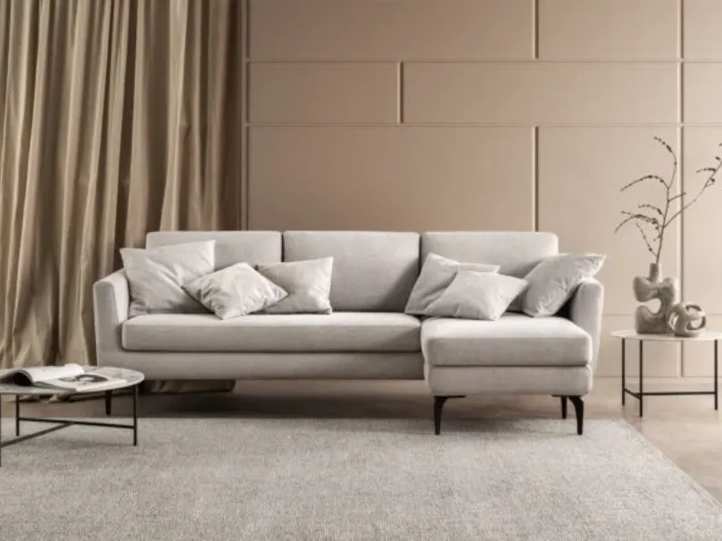 Divano Crisp di Samoa in stile moderno a prezzo Outlet