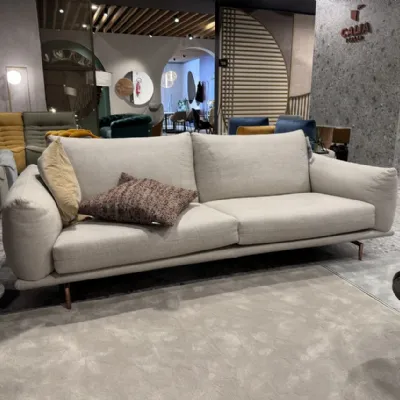 Divano Cv 104 divano dragees di Calia in stile moderno a prezzo Outlet