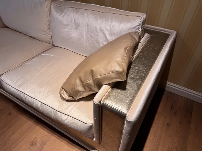 Divano Cv 238 divano brera home Collezione esclusiva: con uno SCONTO ESCLUSIVO del 61%