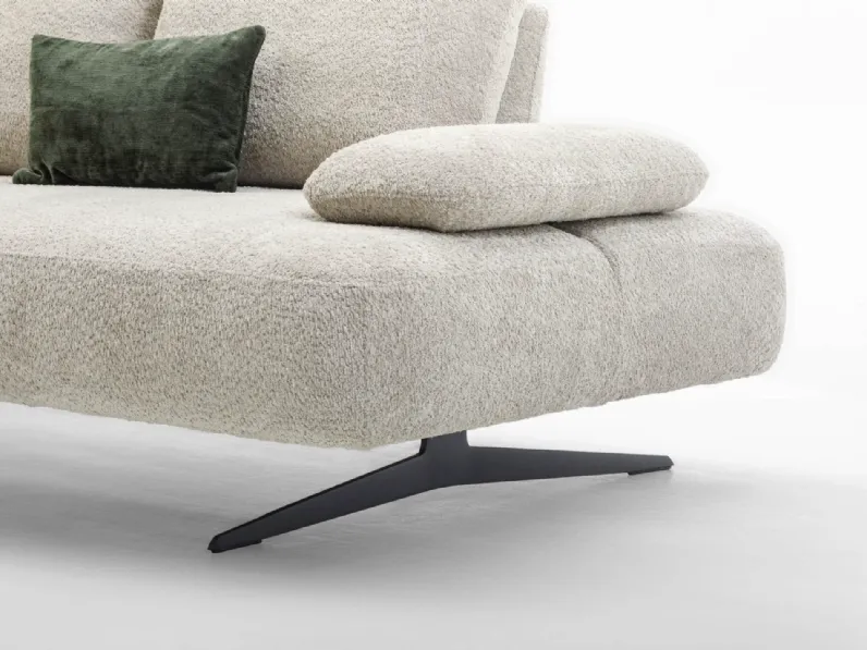 Divano Angolare Divano modello fanny Le comfort in Offerta Outlet a 2250 Euro
