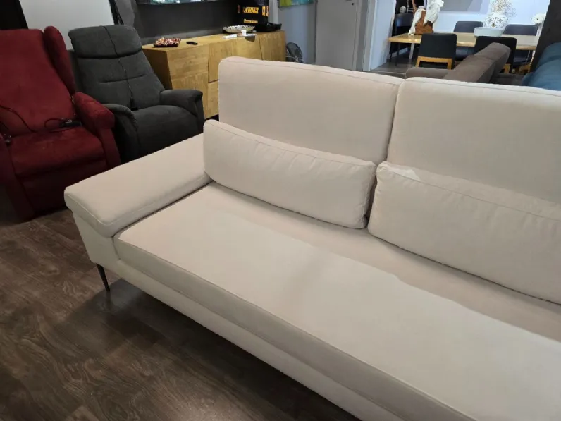 Divano Lineare Boss Samoa in Offerta Outlet a 1850 Euro