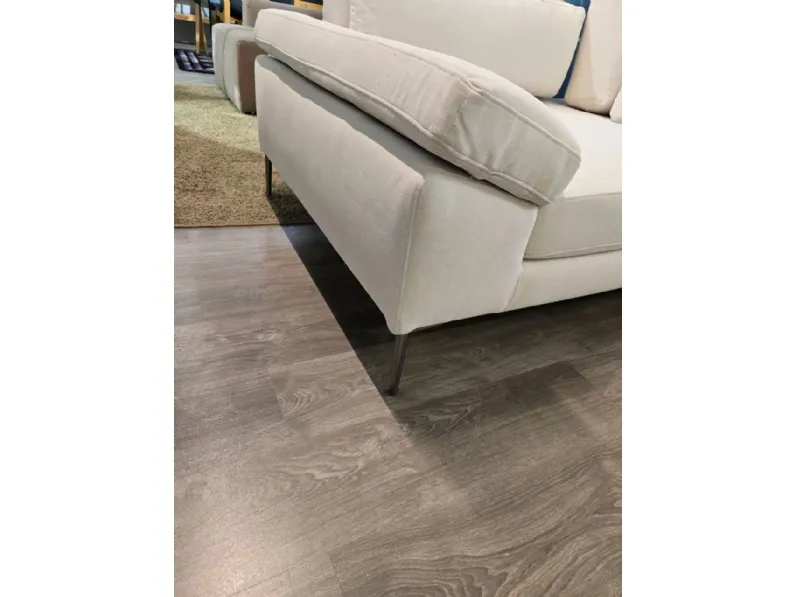 Divano Lineare Boss Samoa in Offerta Outlet a 1850 Euro