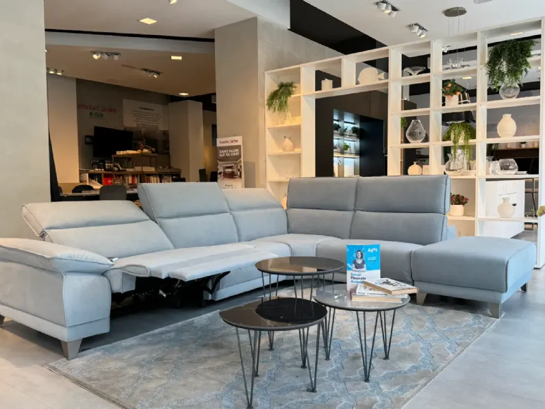 Divano Angolare Divano angolare modello gina artigianale in Offerta Outlet a 1857 Euro