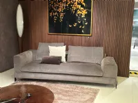 Divano Lineare Divano brown sugar Arketipo in Offerta Outlet a 4700 Euro