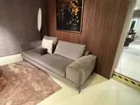 Divano Lineare Divano brown sugar Arketipo in Offerta Outlet a 4700 Euro