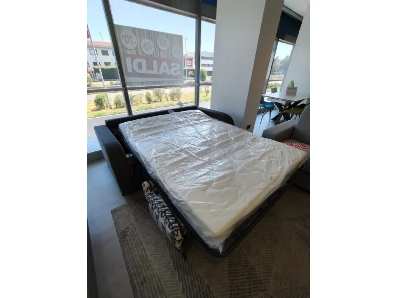 Divano letto modello boston Artigianale a PREZZO OUTLET scontato del 20%